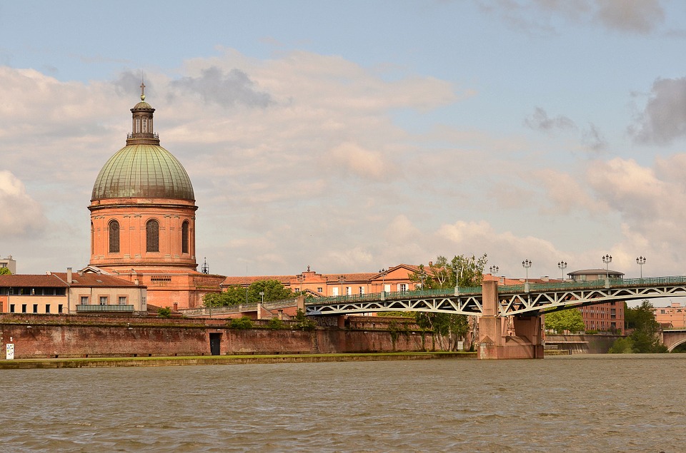 Moving to Toulouse